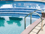 Que tipo de cloro é melhor para a sua piscina?