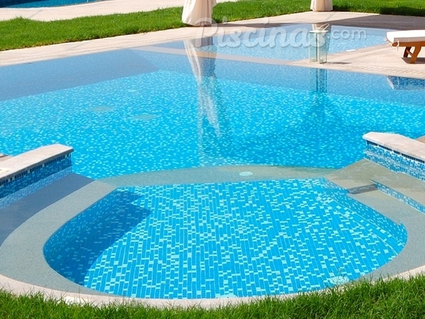 piscina1.jpg